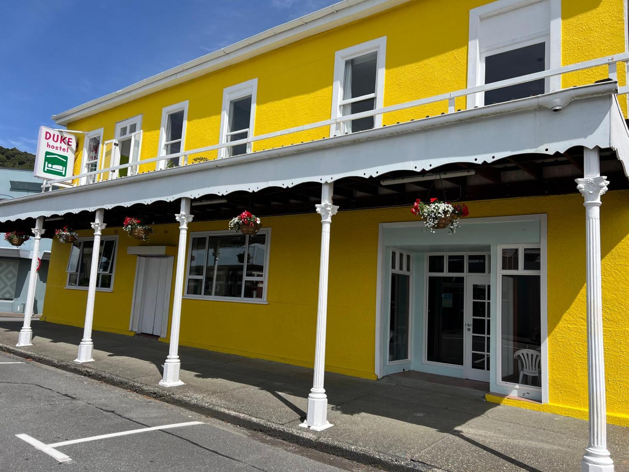 The Duke Hostel Greymouth Εξωτερικό φωτογραφία The Duke of Marlborough Hotel